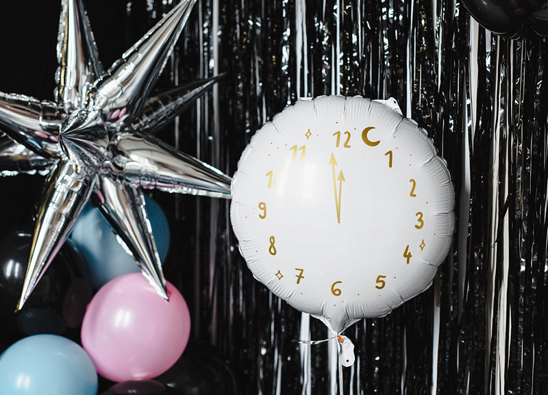 Globo de aluminio con forma de reloj blanco de 18 pulgadas.